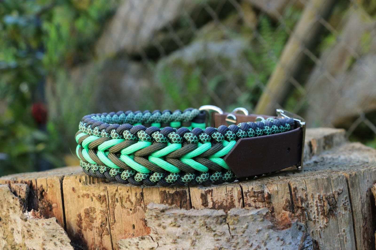 Hundehalsband Benos Happiness, Moosgrün